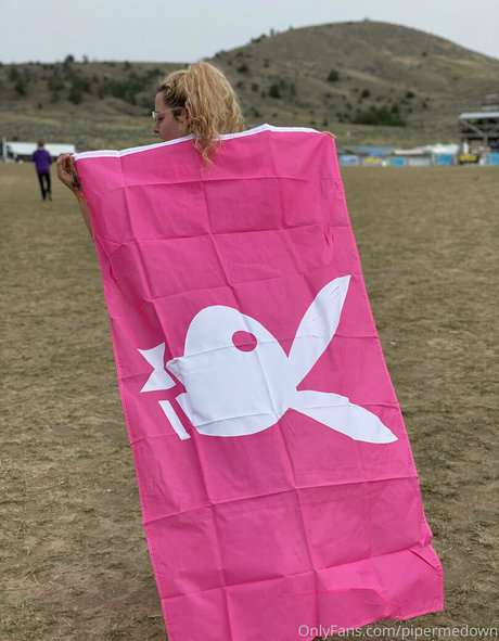 pipermedown pornstar nude archive