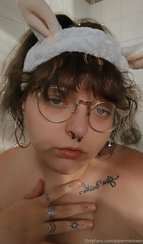 pipermedown naked pornstar gallery