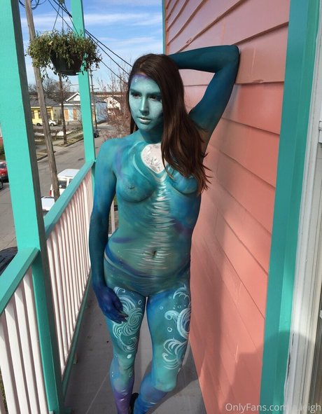 a leigh perfect star photos