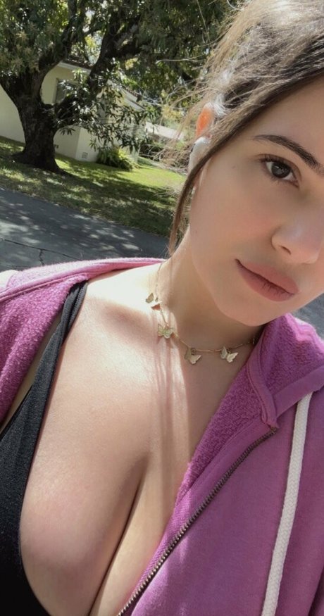 vanessinator top model img