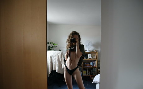 freshkiwi free pornstar archive