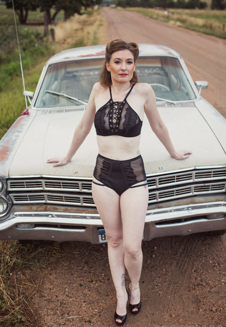 puckbunnyof pretty model pics