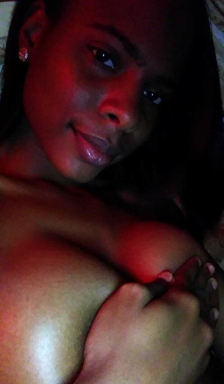 fannyskinny01 high quality pornstar pics