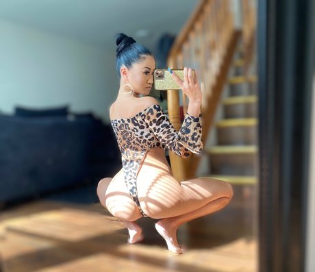 kamikolin model naked pictures