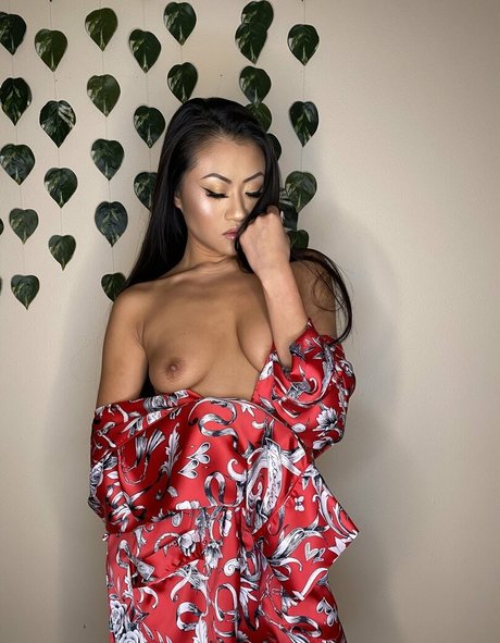 kamikolin model pornographic pics