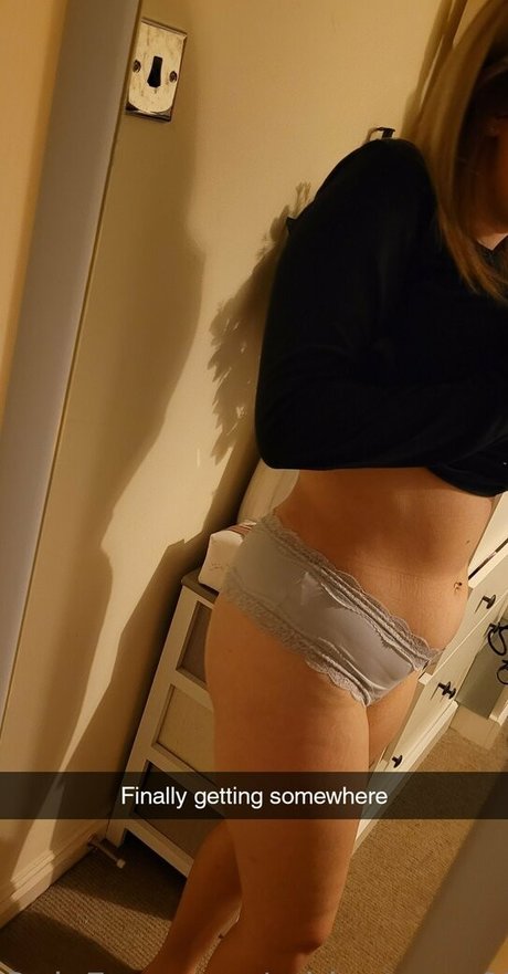 midgetgem95 exclusive pornstar images