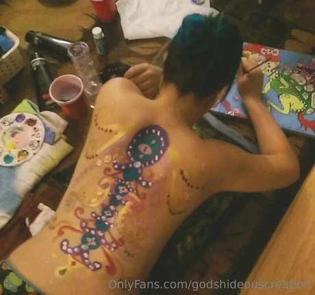 godshideouscreation naked star picture