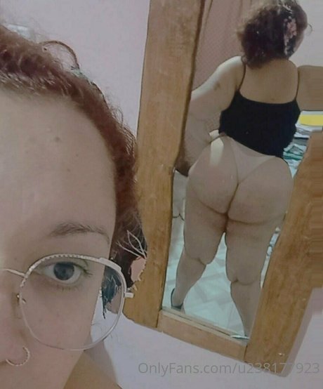 scarlett bbwhot best model photo