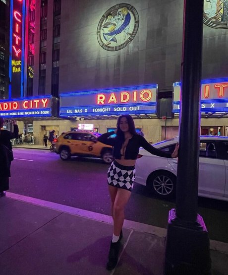 alex papadonker star naked images