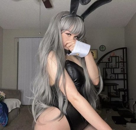 Sugoimeg sexy model pictures