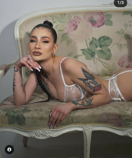 Agata Dziarma model adult pictures