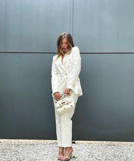 Duda Reis actress picture