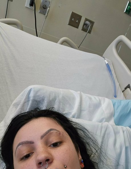 sexxmetalxbarbiex pretty actress photo