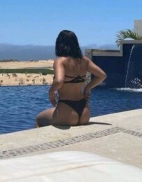 Kenzie Ziegler naked pornstar image