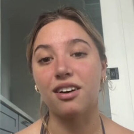 Kenzie Ziegler pornographic model pic