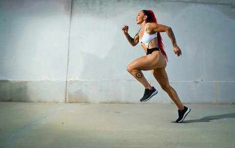 criscyborg top actress pics