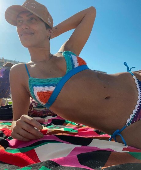 Rachel Drodowsky model top picture