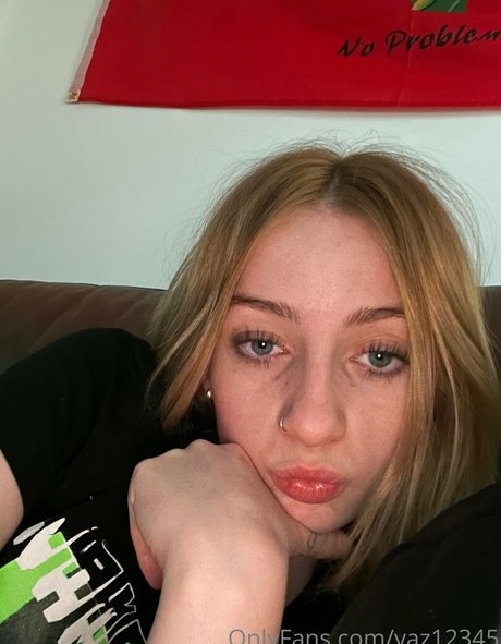 yaz12345 pornstar nudes pic