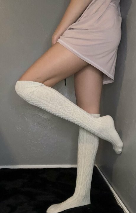 fabulous toe spread model nice gallery