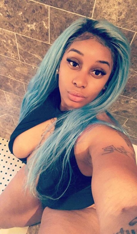 MonroeSweets xxx star picture