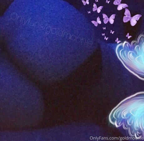 goldmoonie sexy model photos