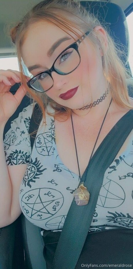 emeraldrose erotic pornstar galleries