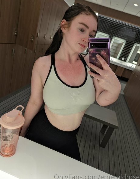 emeraldrose pornstar art galleries