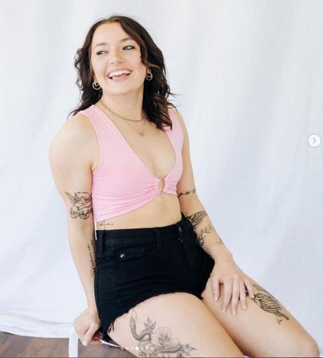 Finley Parker star pornographic pictures