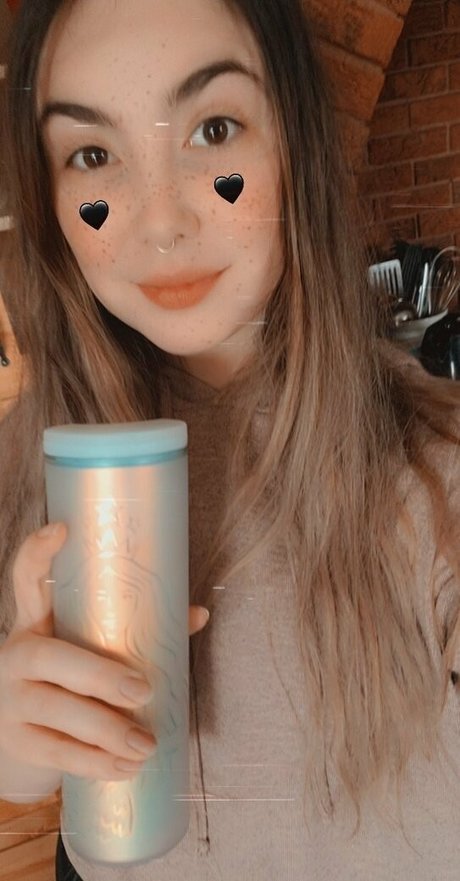 mara elysse model xxx pic