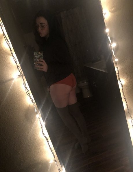 Emily Fox pornstar erotic image