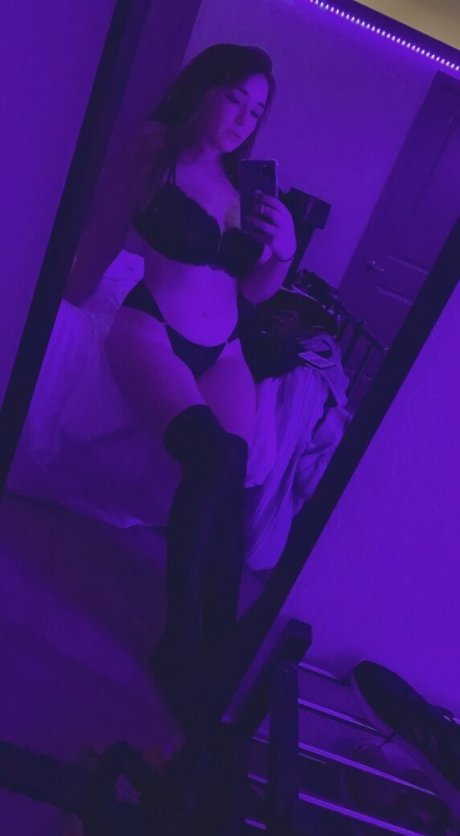 Emily Fox pornstar nudes image