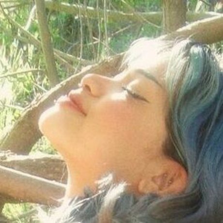 Cleo Lazuli model beautiful photos