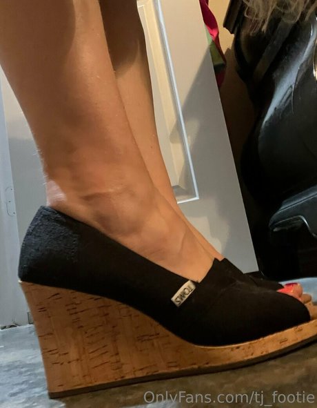 tj footie hot actress archive