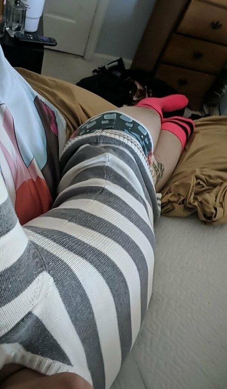 lewdlesse xxx pornstar galleries