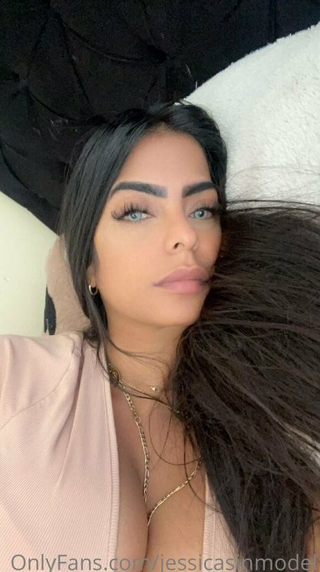 curvyjessy model xxx galleries