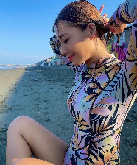 Rina Hashimoto hot actress pictures