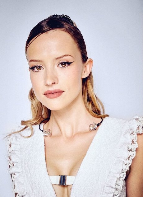 Angele adult star pic