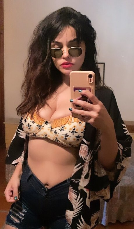 Robertadbrito model exclusive archive