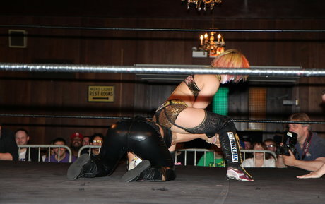 Nikki Cross naked actress photo