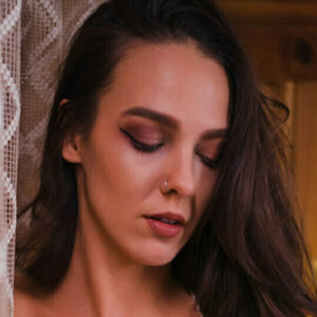 React GirlsYT naked pornstar archive