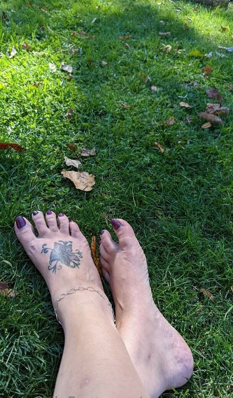 manicure78 sexy model photos