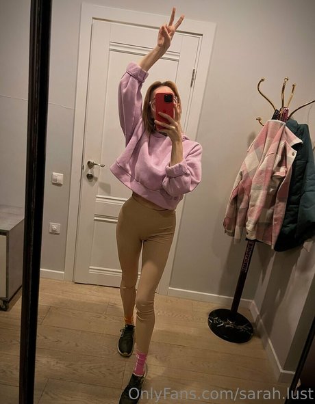 sarah lust erotic pornstar pics