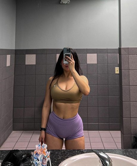 amberrxl model adult picture