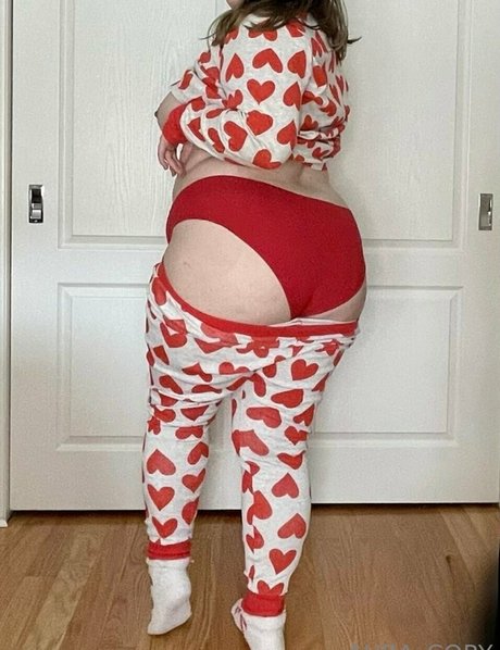 auracory exclusive model gallery