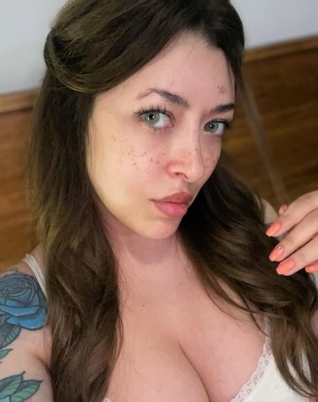 Lucyboom pornstar nudes pictures