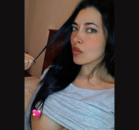 Lucyboom model beautiful pics