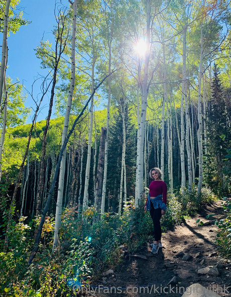 kickingitwithk star porn pictures