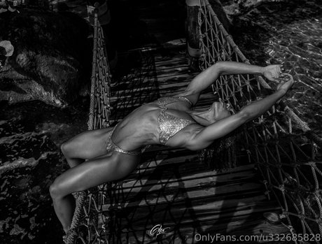 aftannoondelight model pornographic pics