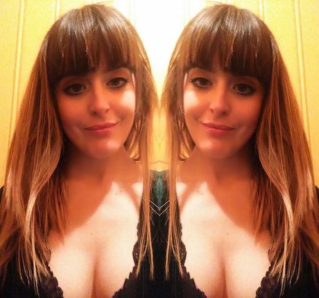 Pettans nudes model gallery