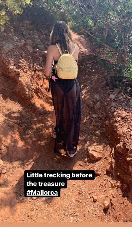 Pettans nude pornstar photo